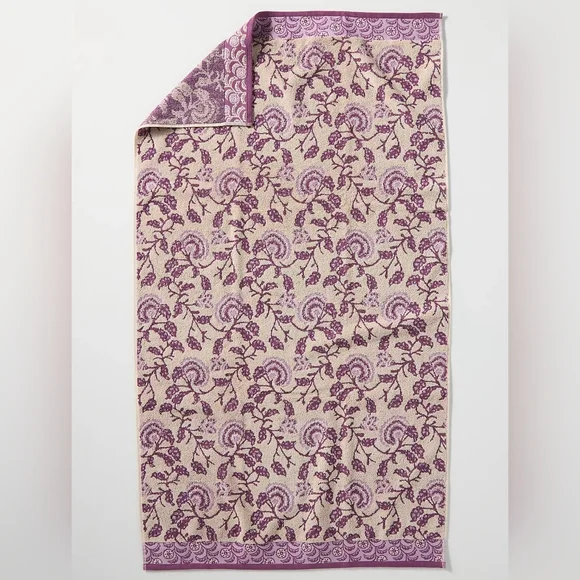 Vivi Cotton Jacquard Terrycloth Bath Towel